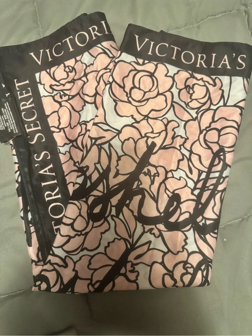 Victoria's Secret Satin Square Scarf Floral Logo Pink Black White 25inches nwt.